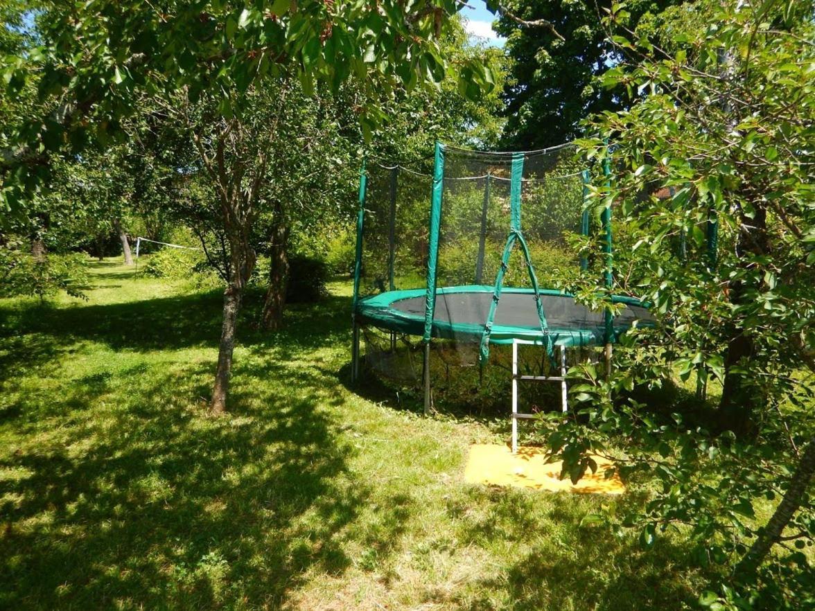 Chambre meublée indépendante, avec piscine, pour 2 personnes Tolosa Esterno foto